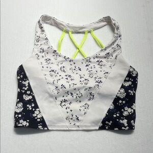 Pink Ultimate Crop Top sport flowers M